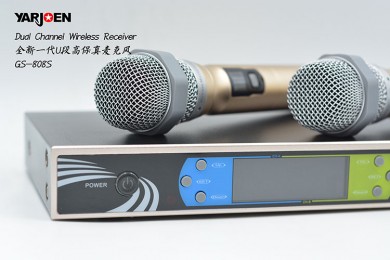 U段娱乐一托二无线麦克风 电镀工艺 自动静音